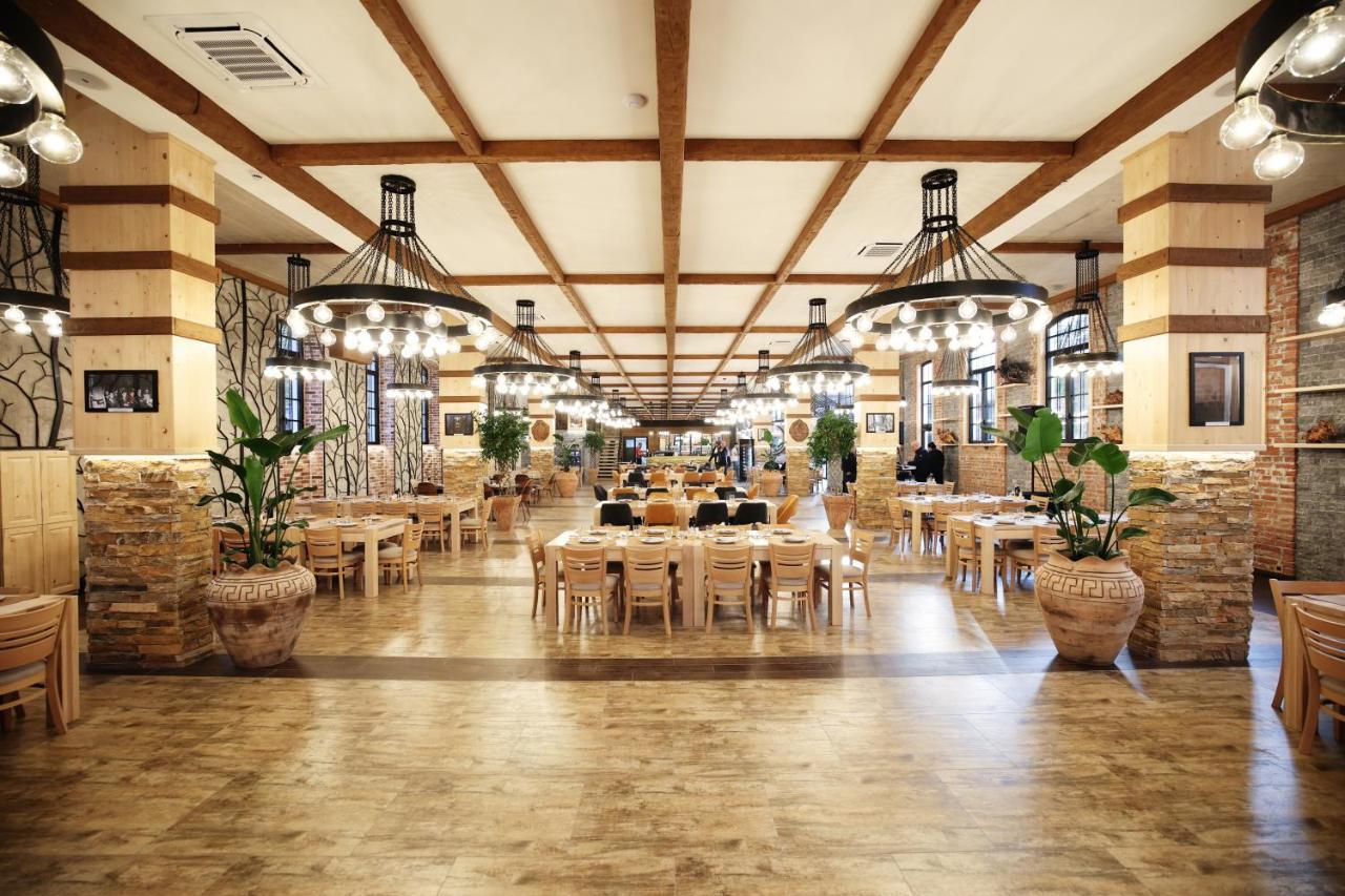 Hotel Livnica เบลเกรด ภายนอก รูปภาพ